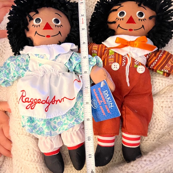 Raggedy Ann and Raggedy Andy - Picture 2 of 8